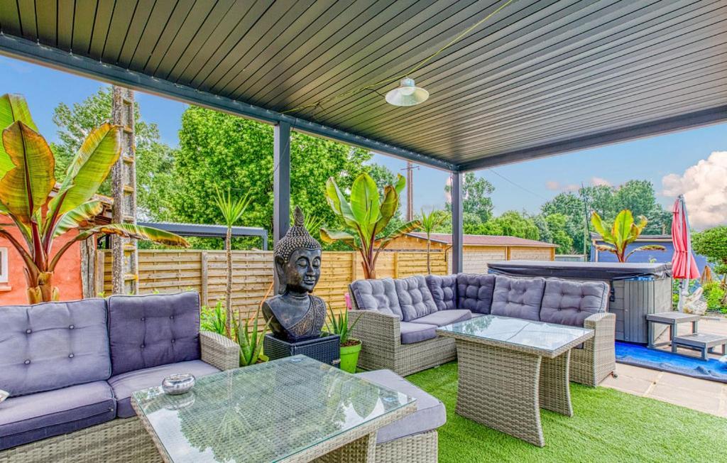 Belle Quercynoise Piscine Jacuzzi Partages Septfonds Exterior foto